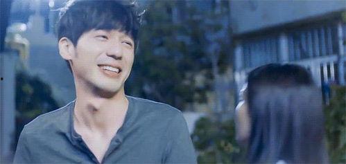 今夏用刑花絮,刑花绽放的瞬间